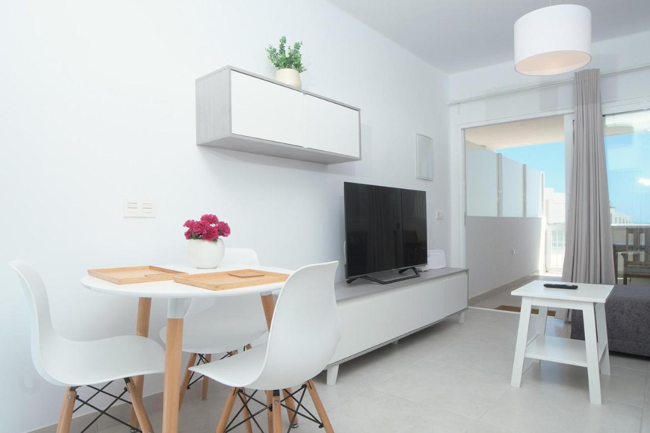 The Ocean View Senator Modern Apartment Costa Teguise Exterior photo